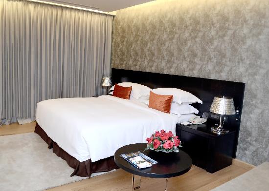 Fraser Suites
